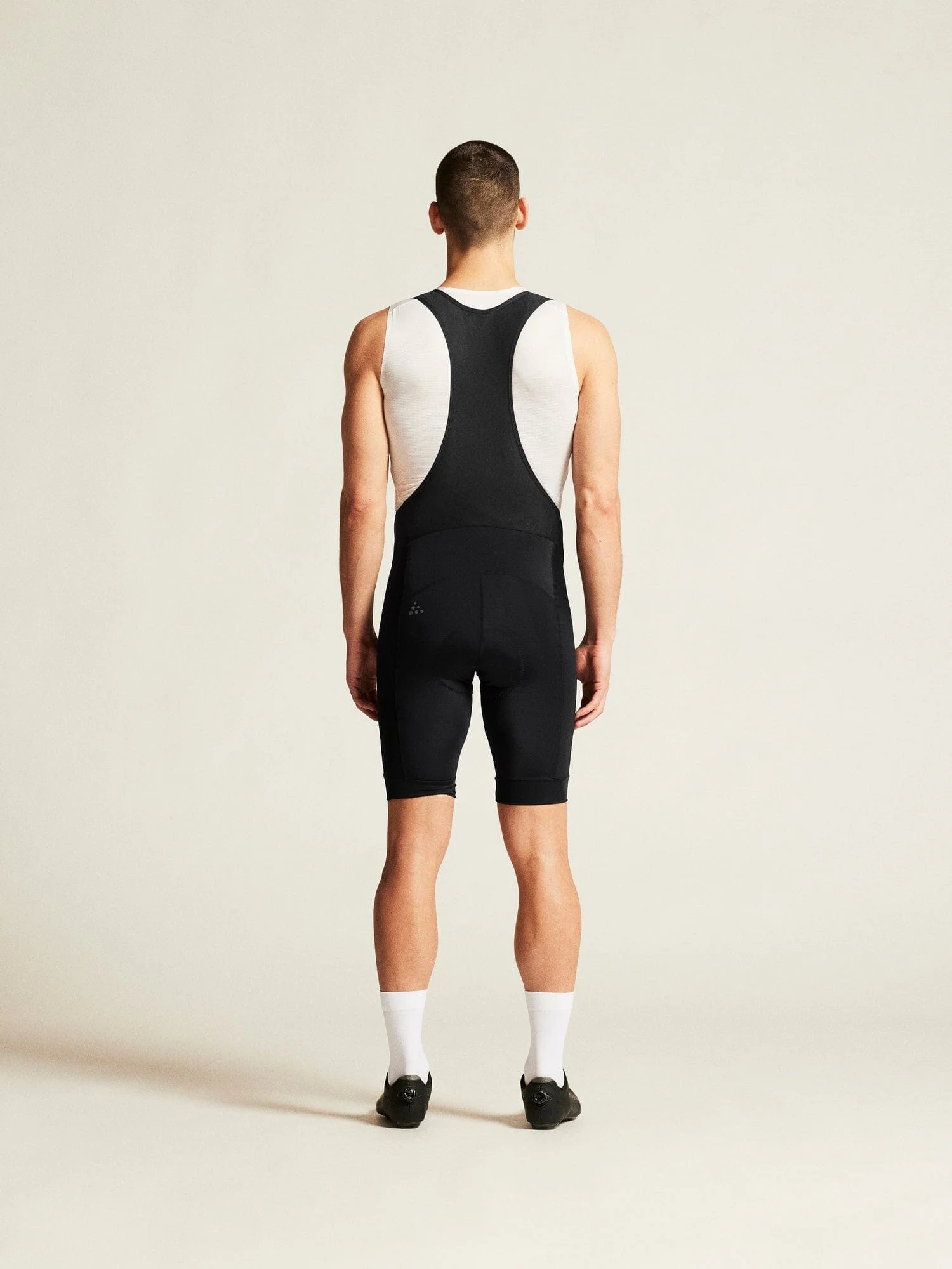 Men's Core Endur Bib Shorts - Black - Image 12