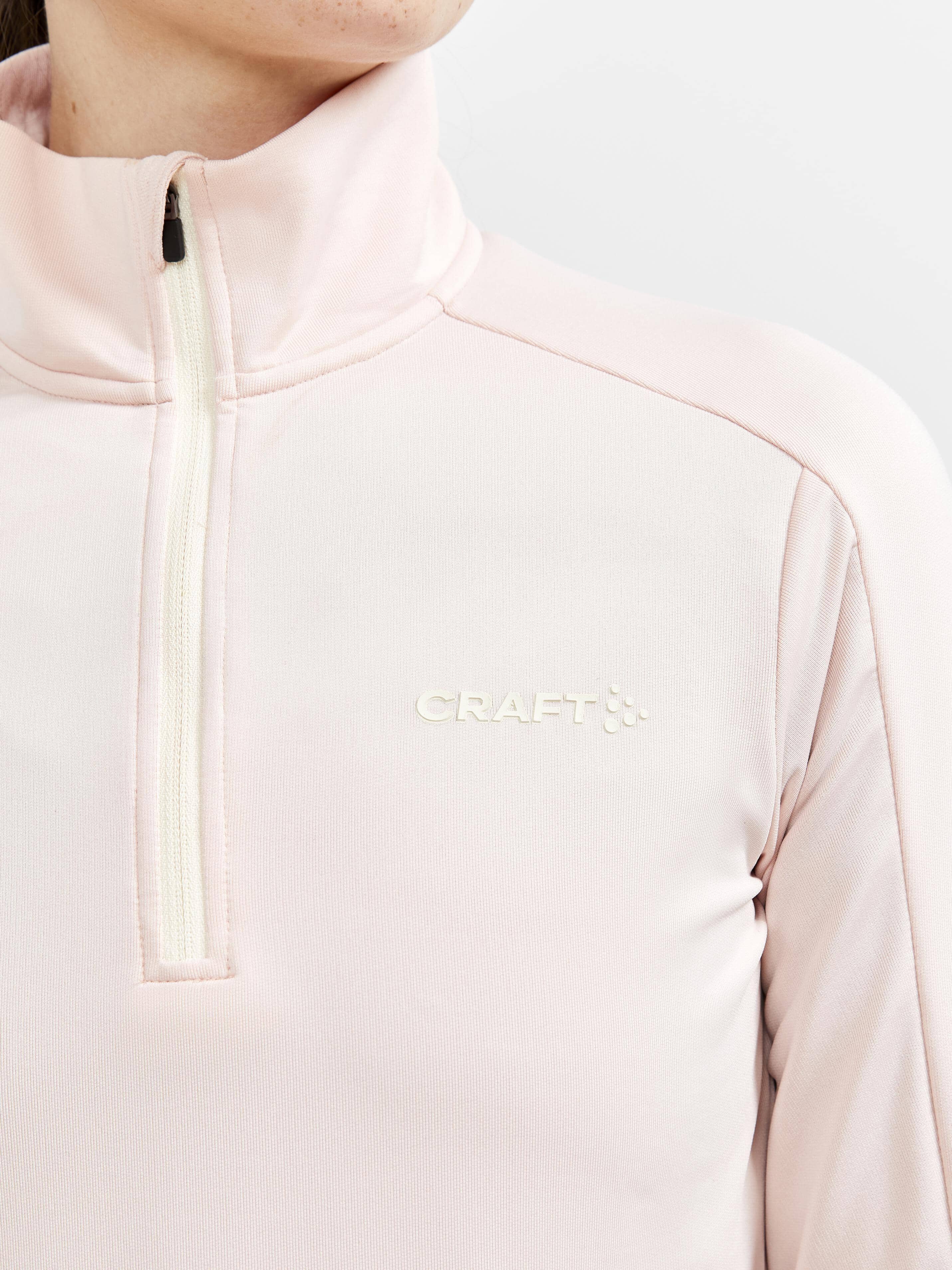 WOMEN'S CORE GAIN MIDLAYER  - GUM - Image 4